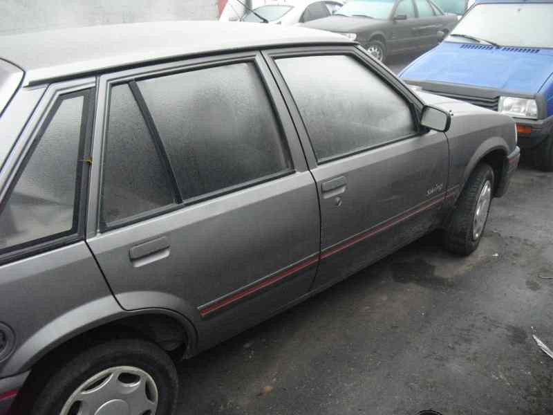 opel corsa a del año 1985