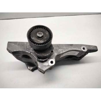 Recambio de soporte alternador para volkswagen polo (9n1) 1.4 16v referencia OEM IAM 036145169G  