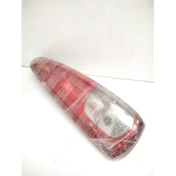 Recambio de piloto trasero izquierdo para daewoo tacuma cdx referencia OEM IAM 96260526 300526L 