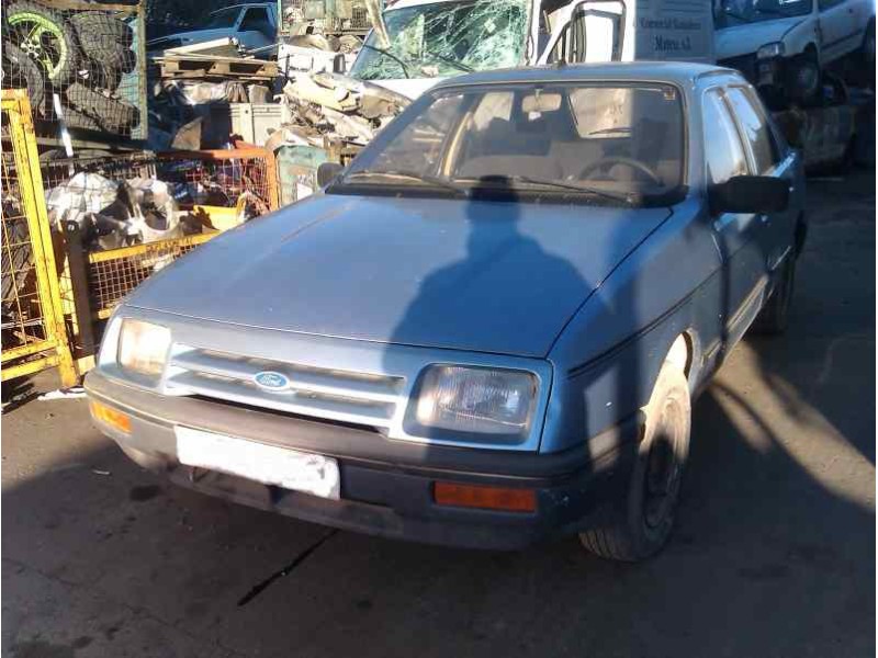 ford sierra berlina del año 1982