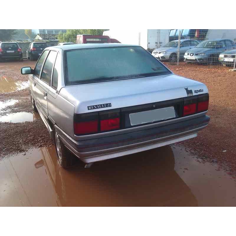 renault 21 berlina (b/l48) del año 1985