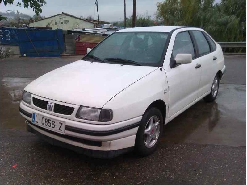 seat cordoba berlina (6k2) del año 1995