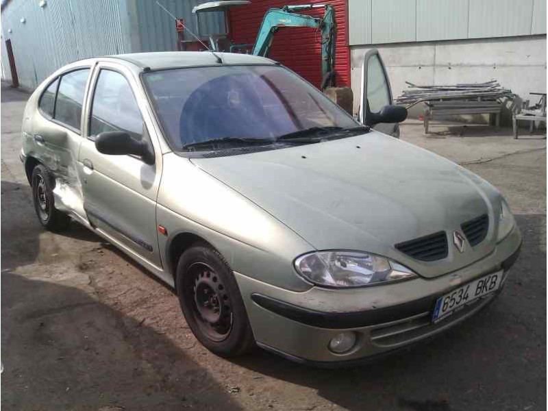 renault megane i fase 2 berlina (ba0) del año 2001