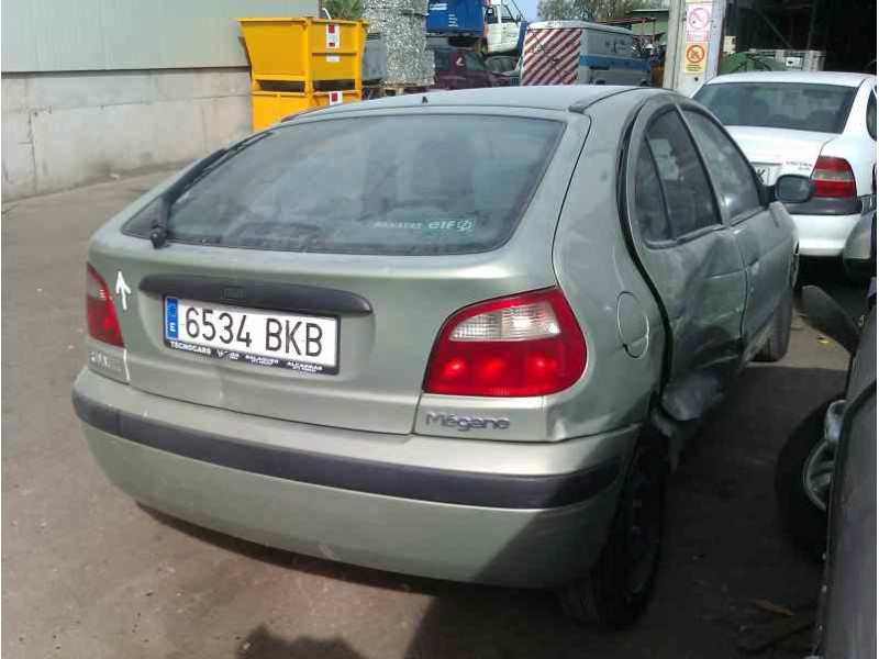 renault megane i fase 2 berlina (ba0) del año 2001