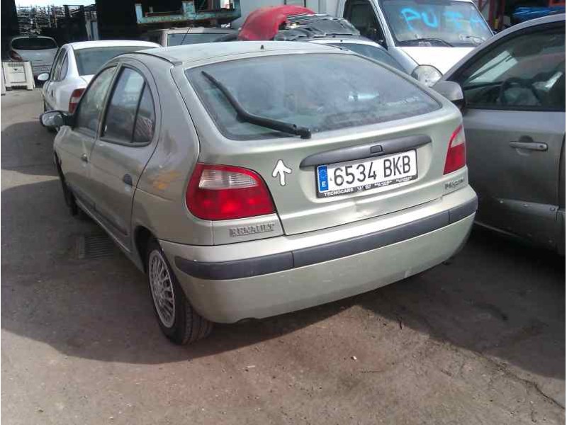 renault megane i fase 2 berlina (ba0) del año 2001