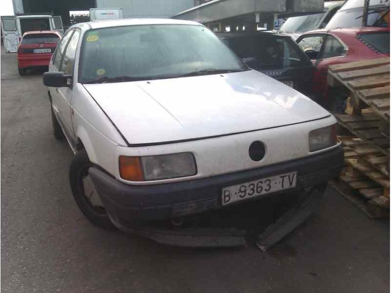 volkswagen passat berlina (312) del año 1991