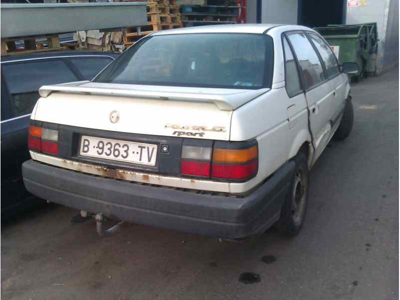 volkswagen passat berlina (312) del año 1991