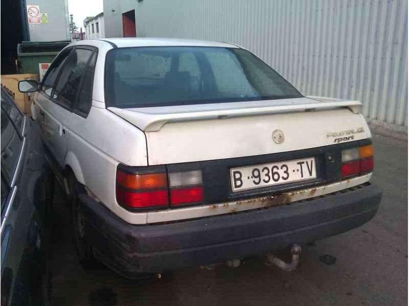 volkswagen passat berlina (312) del año 1991