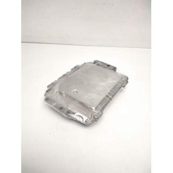 Recambio de centralita motor uce para renault megane ii berlina 3p referencia OEM IAM 0281011648 8200391966 8200460380
