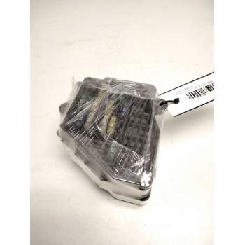 Recambio de caja fusibles para audi a4 avant (8e) 2.0 tdi referencia OEM IAM 8D1941824  