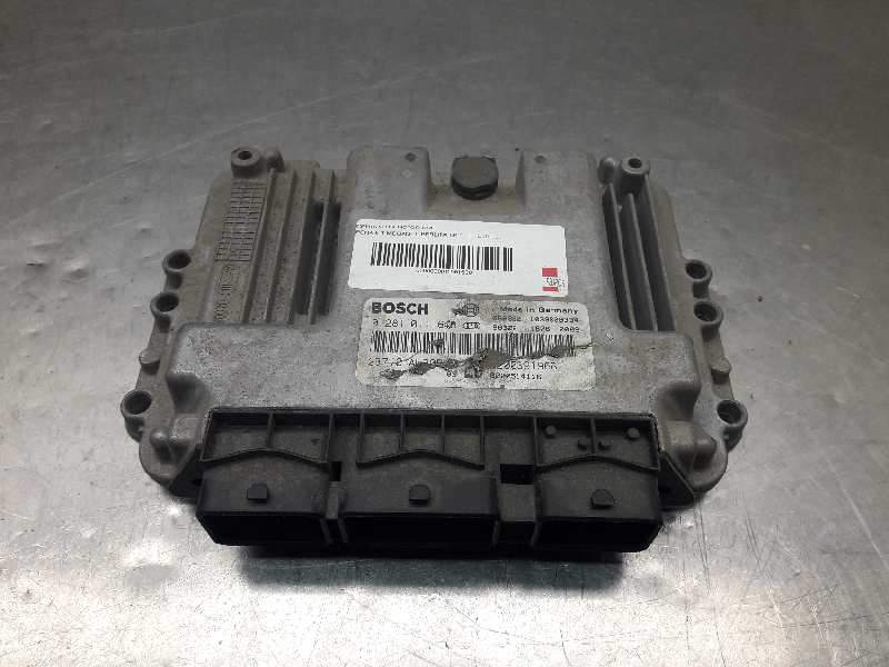 Recambio de centralita motor uce para renault megane ii berlina 5p referencia OEM IAM 0281011648 8200391966 8200514116