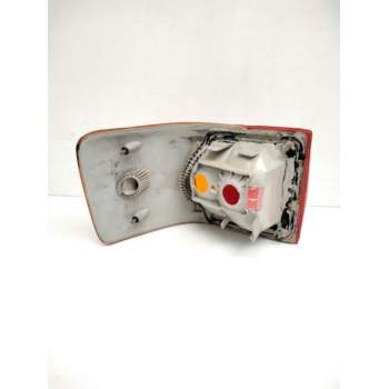Recambio de piloto trasero derecho para audi 80/90 (893) referencia OEM IAM 53399  