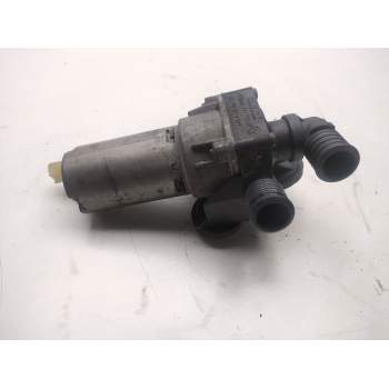 Recambio de bomba agua para bmw serie 3 berlina (e90) 2.0 16v diesel cat referencia OEM IAM 0392020068  