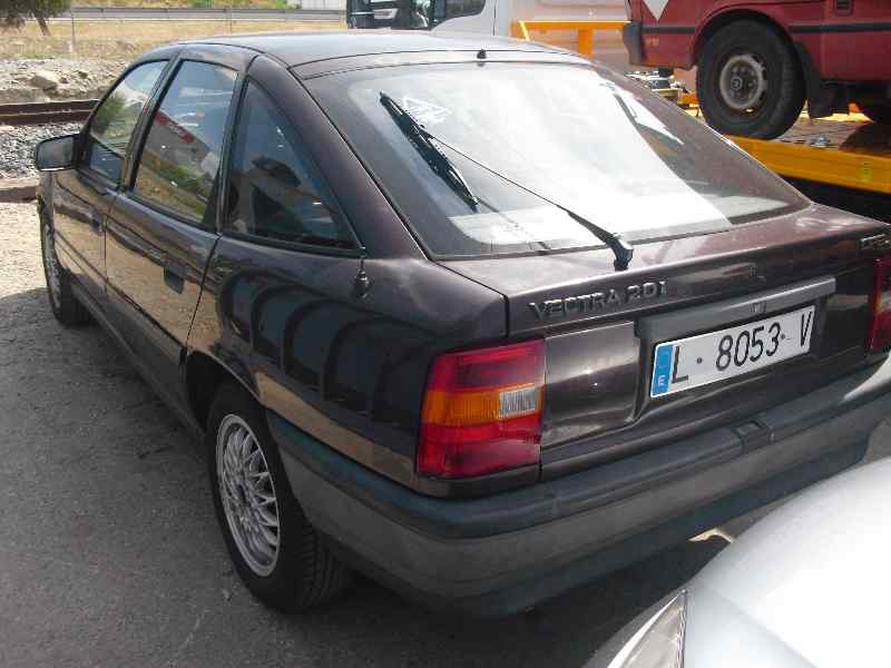 opel vectra a del año 1992