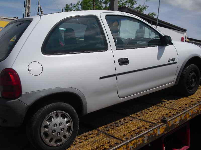 opel corsa b del año 1995