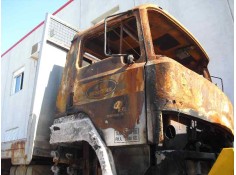 nissan trade 100 del año 1999