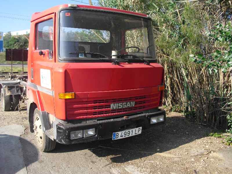 nissan l-80.09 del año 1990