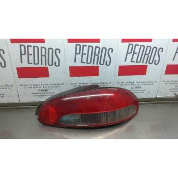 PILOTO TRASERO DERECHO 0431568R 