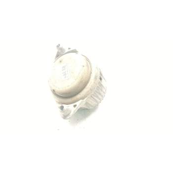SOPORTE MOTOR IZQUIERDO INFERIOR A2122404217Q1 