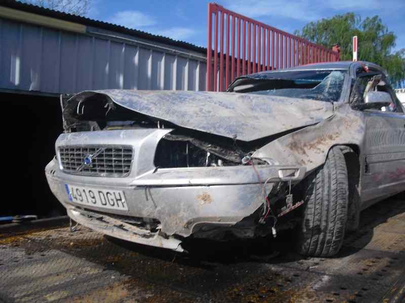 volvo s80 berlina del año 2005