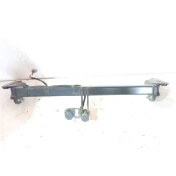 Recambio de refuerzo paragolpes trasero para land rover discovery sport (l550) 2.0 d referencia OEM IAM   