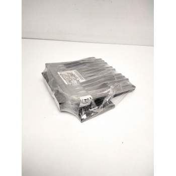 Recambio de centralita motor uce para renault clio iii referencia OEM IAM 8200399038 R0410B034A 
