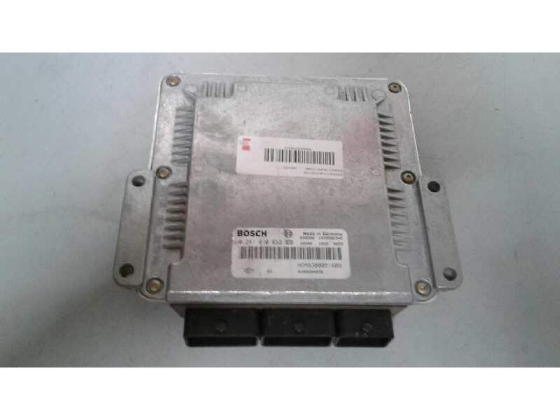 Recambio de centralita motor uce para renault trafic combi (ab 4.01) referencia OEM IAM 0281010632 8200051608 8200204836