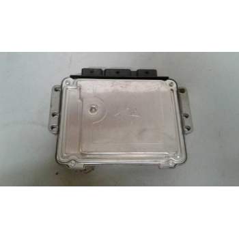 Recambio de centralita motor uce para renault megane ii berlina 5p referencia OEM IAM 0281011648 23710AW30B 8200391966