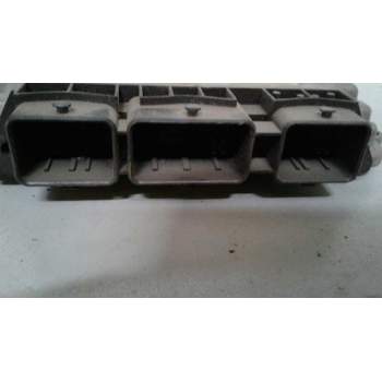 Recambio de centralita motor uce para renault megane ii berlina 5p referencia OEM IAM 0281011648 23710AW30B 8200391966