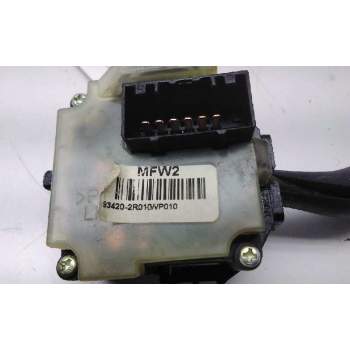 Recambio de mando limpia para hyundai i30 comfort referencia OEM IAM 934202R010VP010  