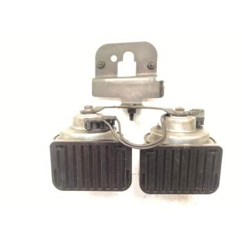 Recambio de claxon para land rover discovery sport (l550) 2.0 d referencia OEM IAM BJ3213A803AC  