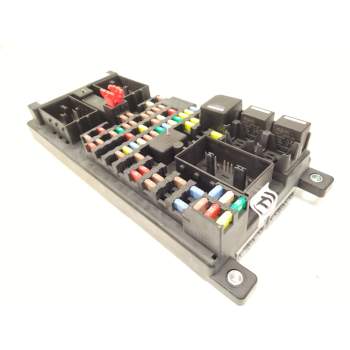 Recambio de caja reles para land rover discovery sport (l550) 2.0 d referencia OEM IAM FK7214F041AC  