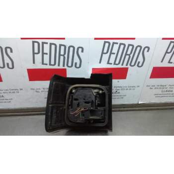 Recambio de piloto trasero derecho para volkswagen passat berlina (312) referencia OEM IAM 357945112 133590 