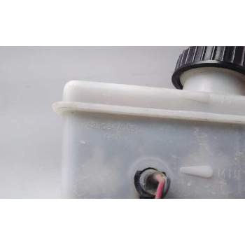 Recambio de bomba freno para daewoo nubira berlina sx referencia OEM IAM 428084085  