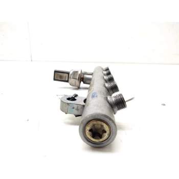Recambio de rampa inyectora para peugeot 307 (s1) xs referencia OEM IAM 9645689580  