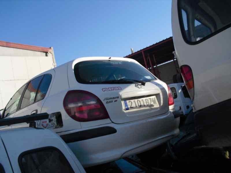 nissan almera (n16/e) del año 1950
