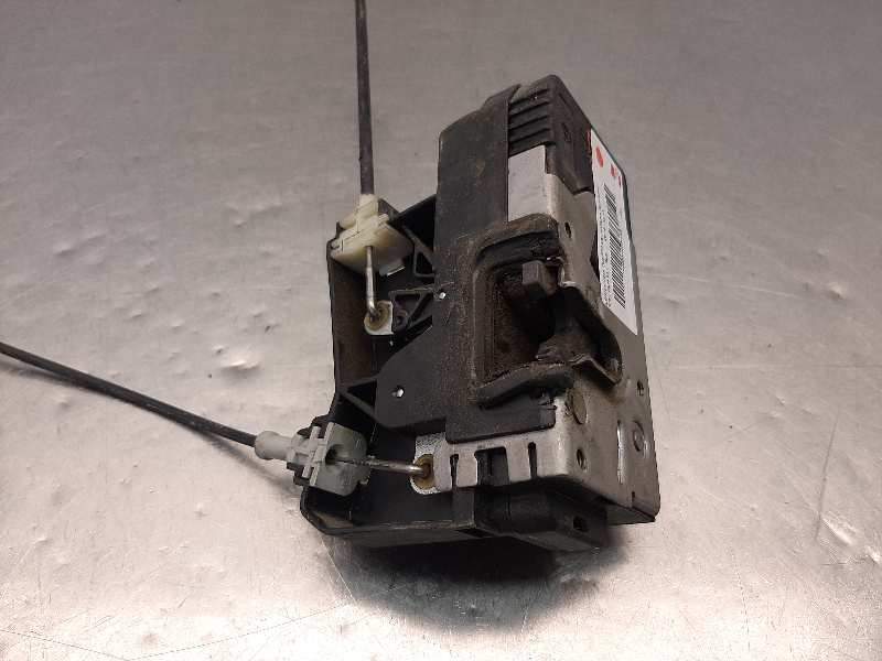 Recambio de cerradura puerta delantera derecha para opel corsa c club referencia OEM IAM   