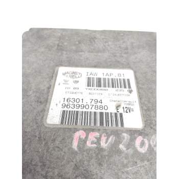 Recambio de centralita motor uce para peugeot 206 berlina 1.4 referencia OEM IAM 9639907880 16301794 IAW1AP81