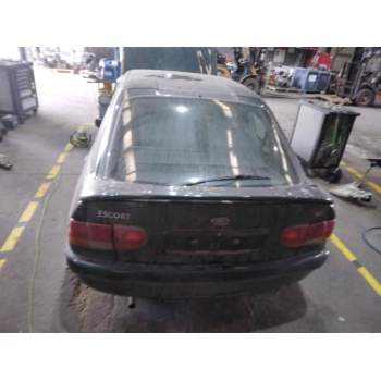 ford escort berlina/turnier del año 1995