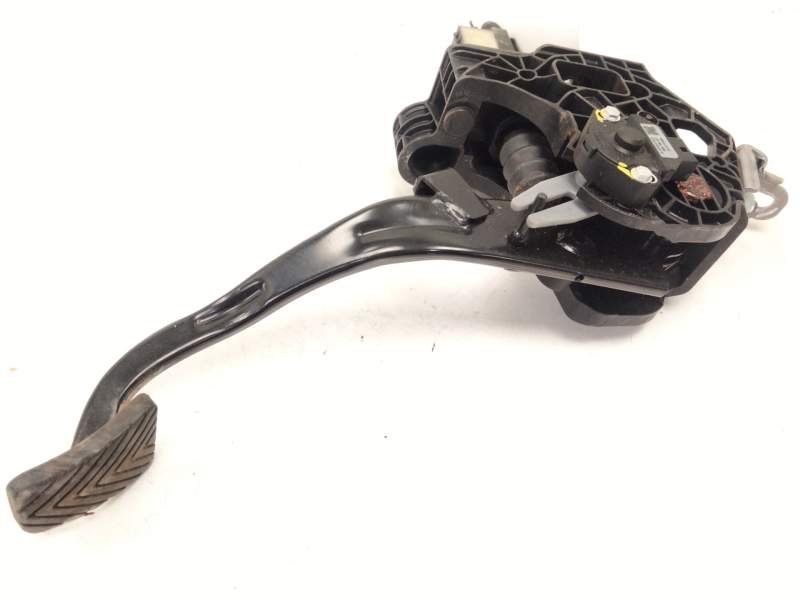 Recambio de pedal embrague para kia xceed (cd) 1.0 t-gdi referencia OEM IAM 32802J7T  