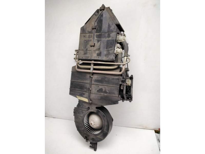 Recambio de calefaccion entera normal para nissan serena (c23) 2.3 d referencia OEM IAM 0130063081  