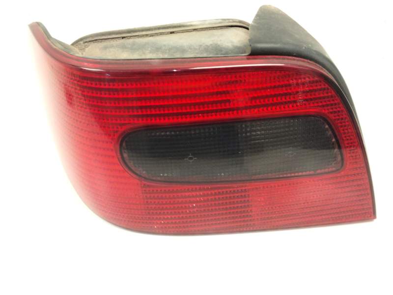 Recambio de piloto trasero izquierdo para citroën xsara (n1) 1.6 i referencia OEM IAM 6350J5  