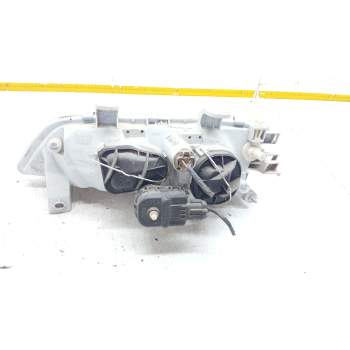 Recambio de faro derecho para nissan primera (p11) 2.0 td referencia OEM IAM 082151172R  