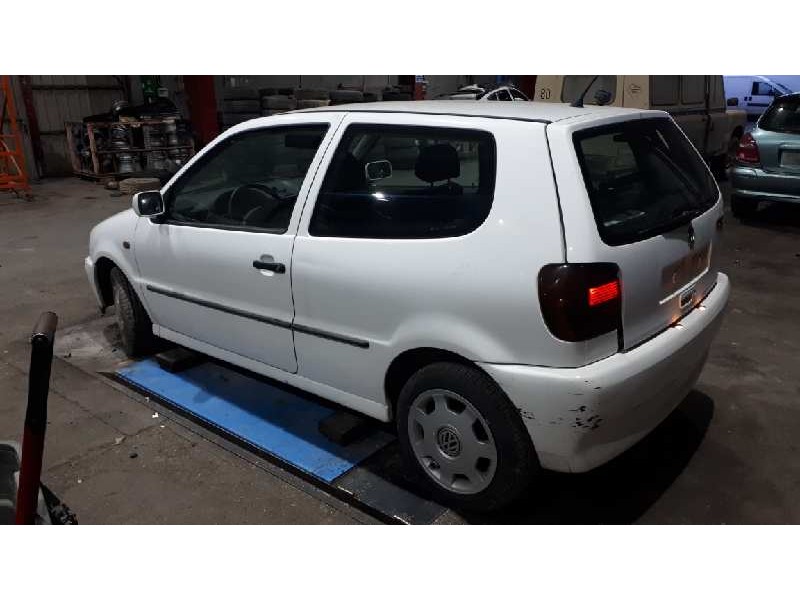 volkswagen polo berlina (6n1) del año 1998