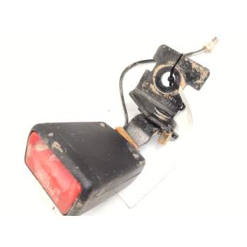 Recambio de enganche cinturon trasero derecho para kia xceed (cd) 1.0 t-gdi referencia OEM IAM 89840J7500  