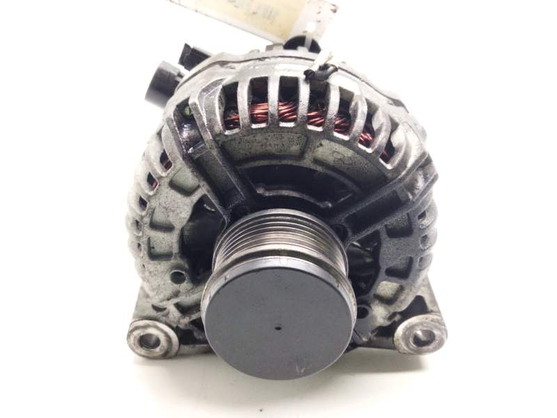 Recambio de alternador para peugeot 207/207+ (wa_, wc_) 1.6 hdi referencia OEM IAM   