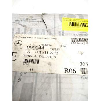 Recambio de cristal retrovisor derecho para mercedes-benz sk / om 422 referencia OEM IAM A0018117933  AMBOS LADOS
