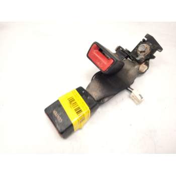 ENGANCHE CINTURON TRASERO IZQUIERDO 89830J7000 