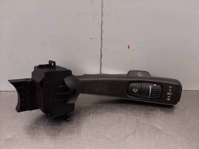 Recambio de mando limpia para volvo s40 berlina 2.0 t referencia OEM IAM 17D770 30864253 