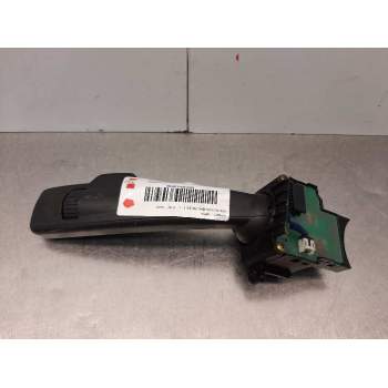Recambio de mando limpia para volvo s40 berlina 2.0 t referencia OEM IAM 17D770 30864253 